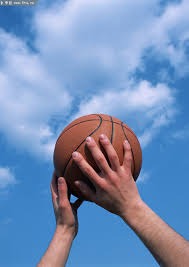 欧文把胡子剃了后，有种回到大学的感觉