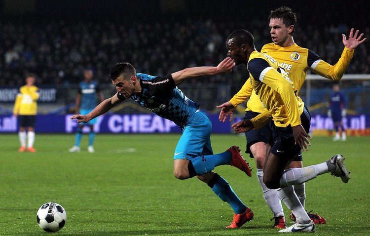 这两位巨星 这两位巨星