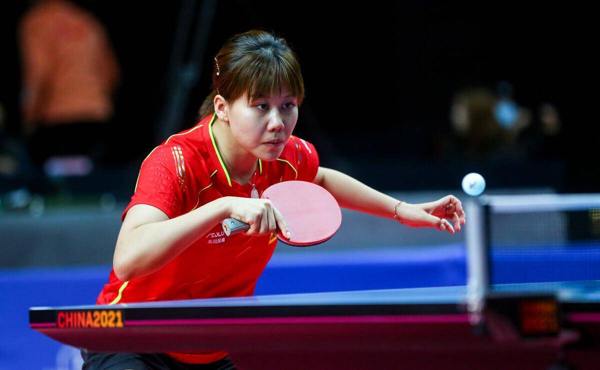 转身后的迅 转身后的迅